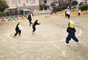 え３