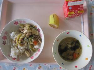 給食