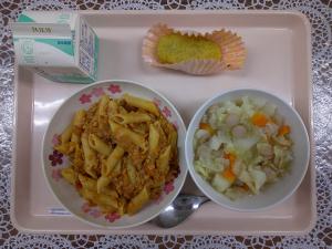 給食