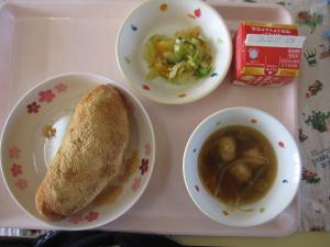 給食