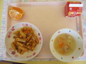 給食