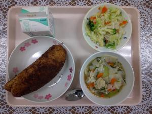 給食