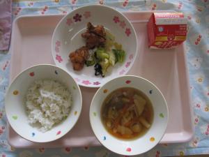給食