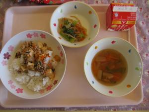 給食