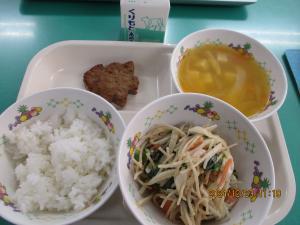 給食画像