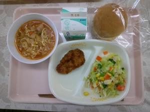 給食