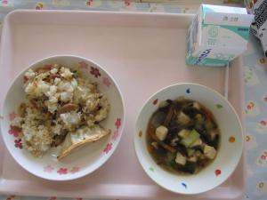 給食