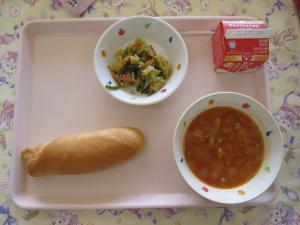 給食