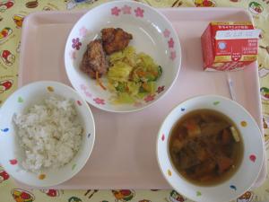 給食