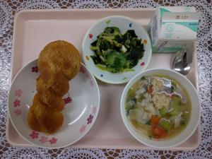給食