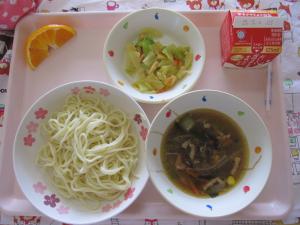 給食