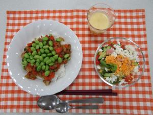 おやこの食育教室　とんとん豆豆カレー