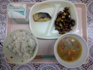 給食