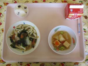 給食