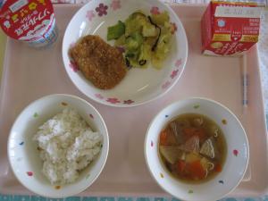 給食