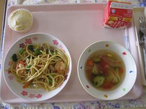 給食