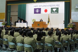 挨拶の様子