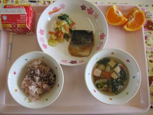 給食