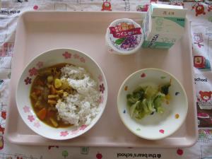 給食