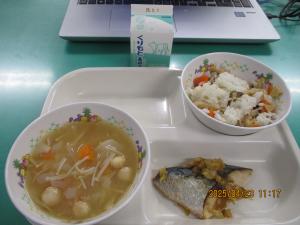 給食画像