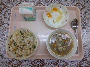 給食メニュー