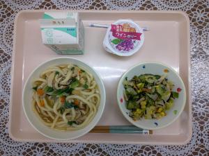 給食