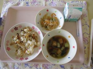 給食