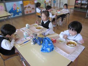 給食