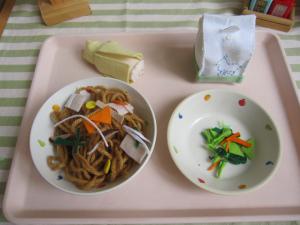給食