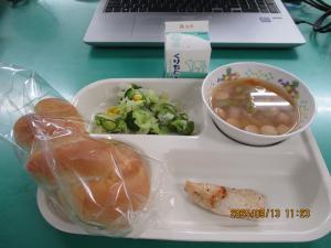 給食画像