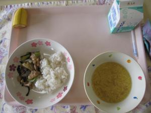 給食
