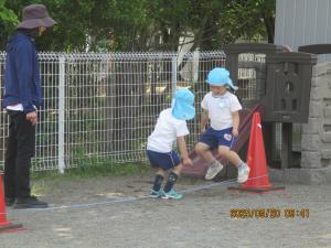 ゴム跳び①