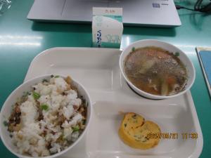 給食画像