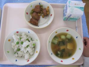給食