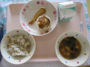 給食