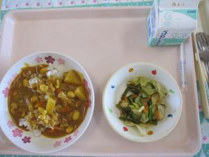 給食