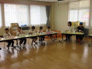 給食3