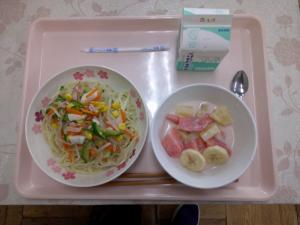 給食