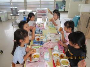 年中、年長給食②