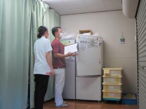 学校給食定期調査①