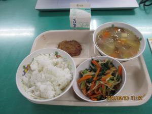 給食画像