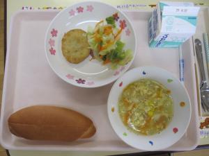 給食