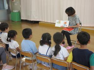 読み聞かせ1