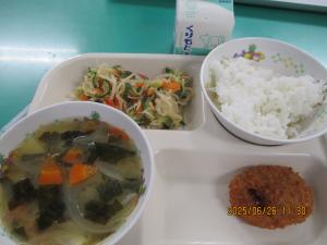 給食画像