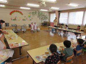 給食2