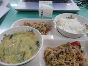 給食画像