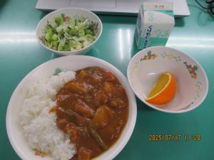 給食画像