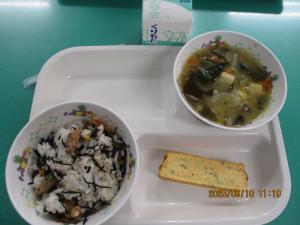 給食画像