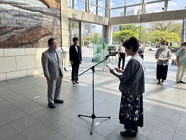 挨拶の様子