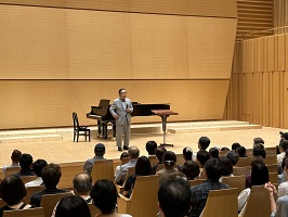 挨拶の様子